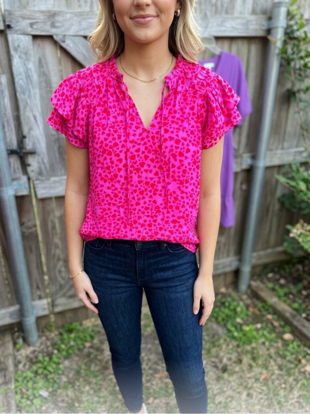 👗LOFT Pink Heart-Print Ruffle Sleeve Blouse